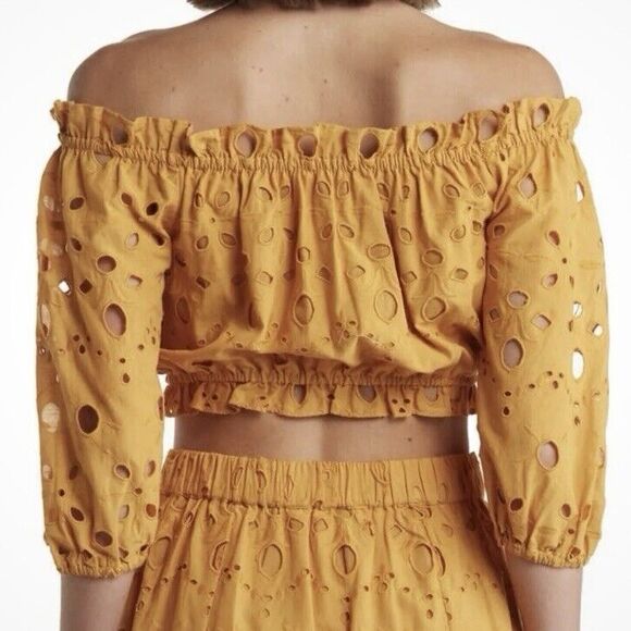 Walter Baker Mirelle Marigold Eyelet Off Shoulder Puff Sleeve Crop Top Large - Picture 2 of 9